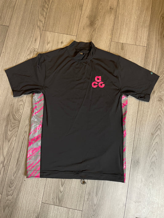 Nike ACG Tshirt