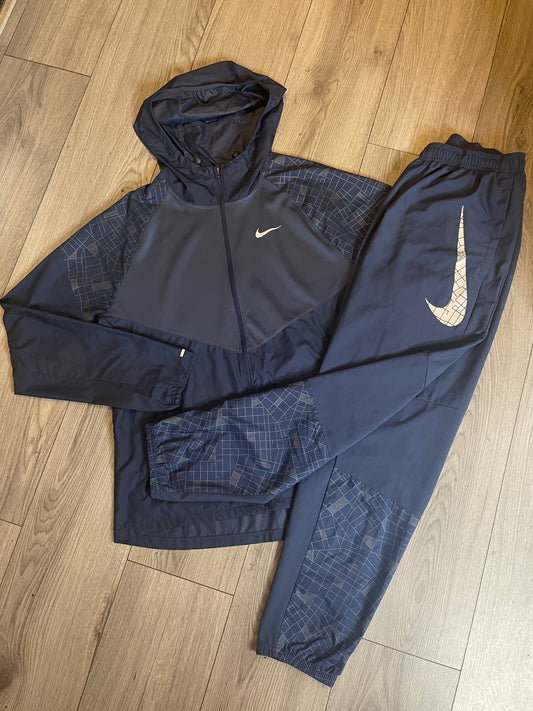 Nike Run-Division tracksuit
