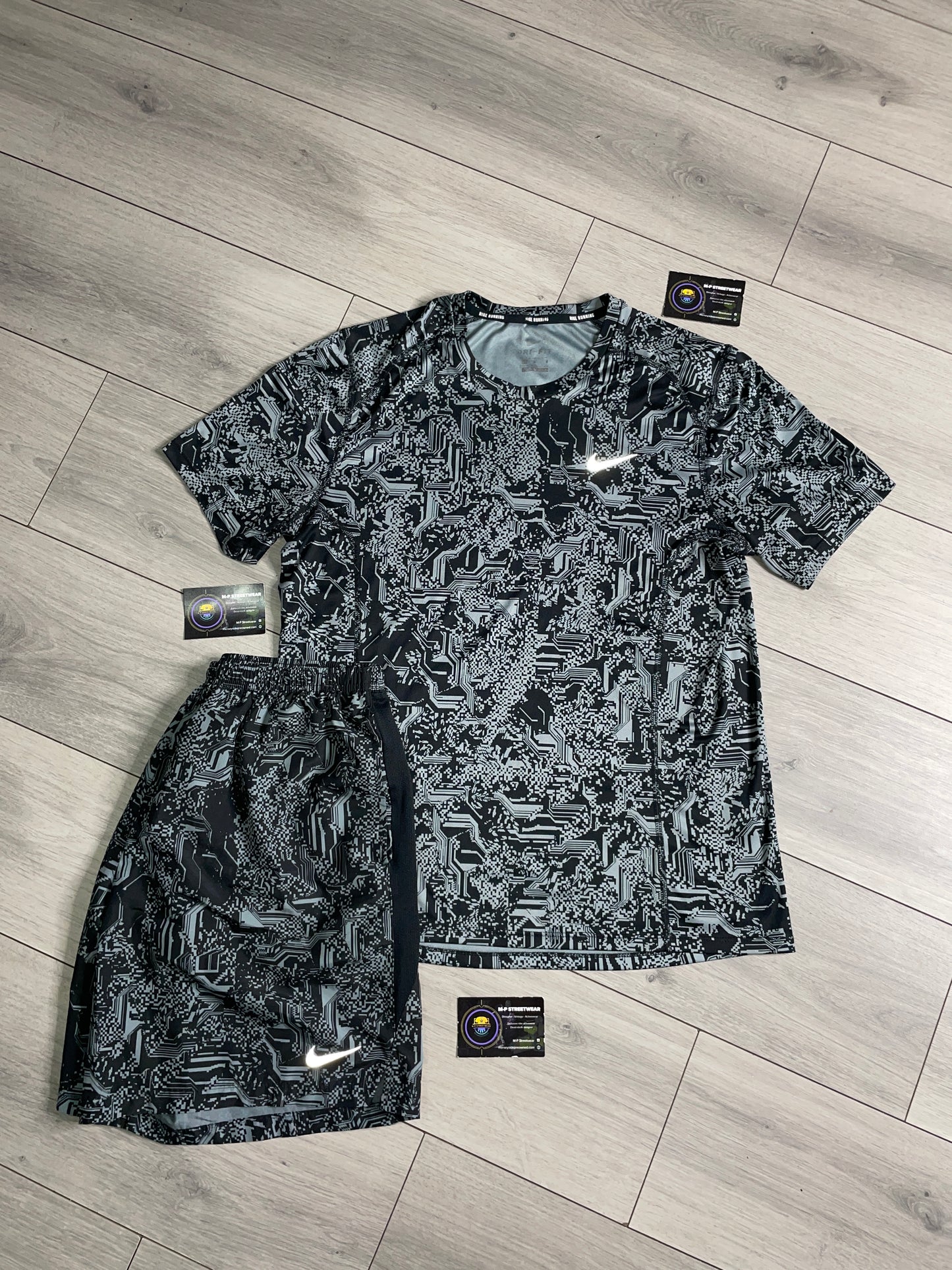 Nike Digital Set 👾
