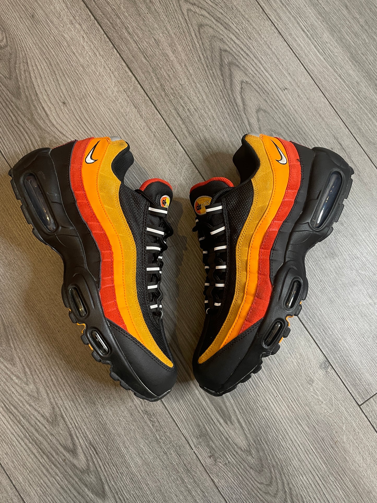 Airmax 95 Rayguns size 9