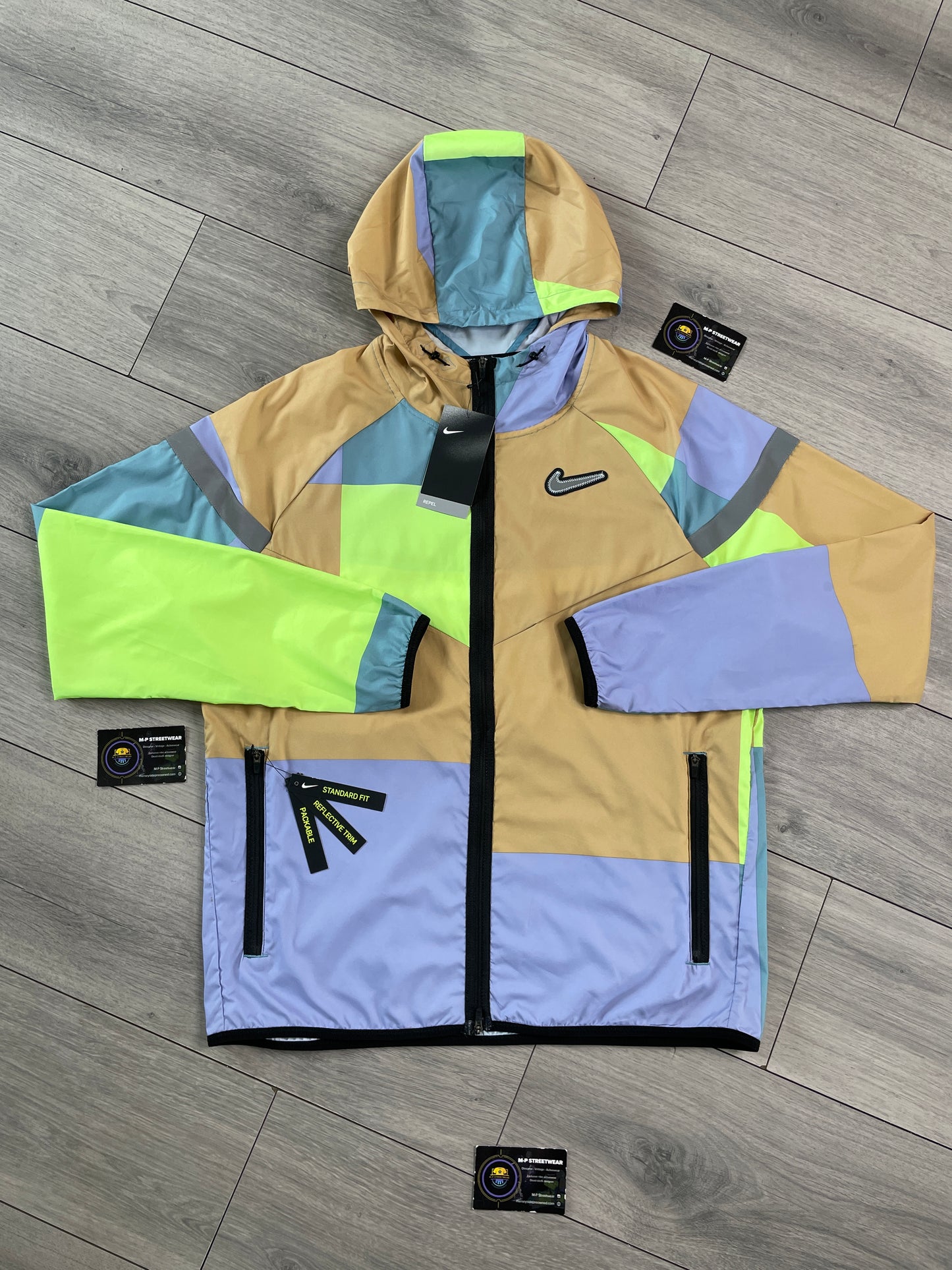 Nike Patchwork Windbreaker (M)