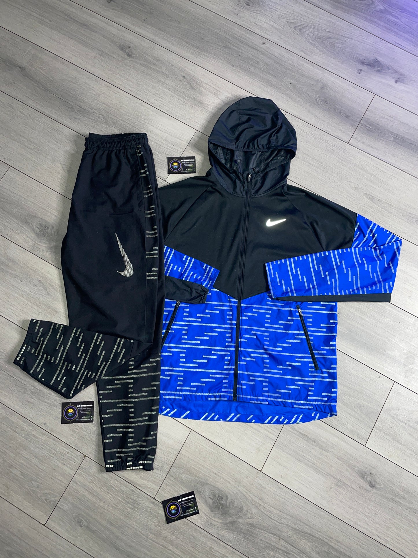 Nike Running Division Set