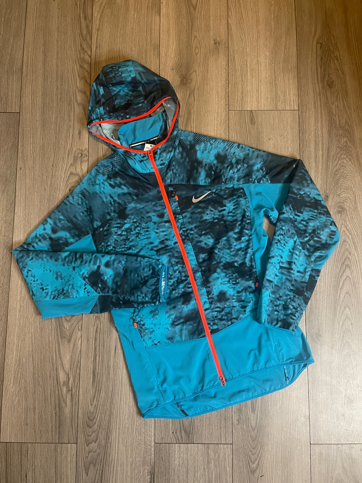 Nike ripple jacket 🌊