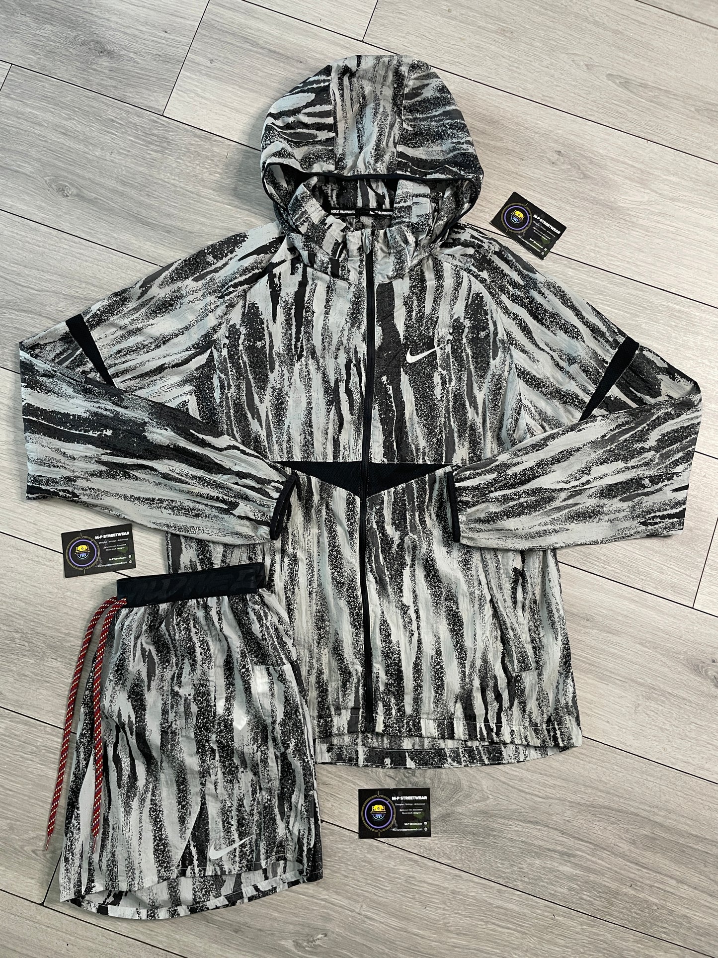 Nike Zebra Set 🦓 (S)