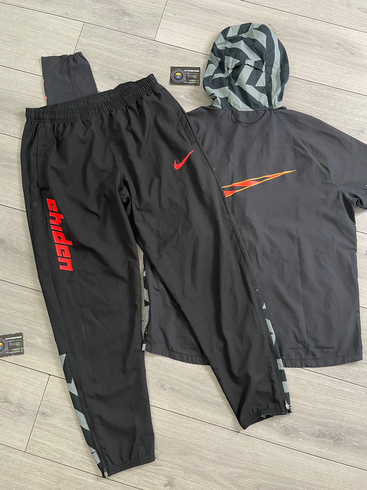 Nike “Ekiden” Tracksuit 🍊 (M)